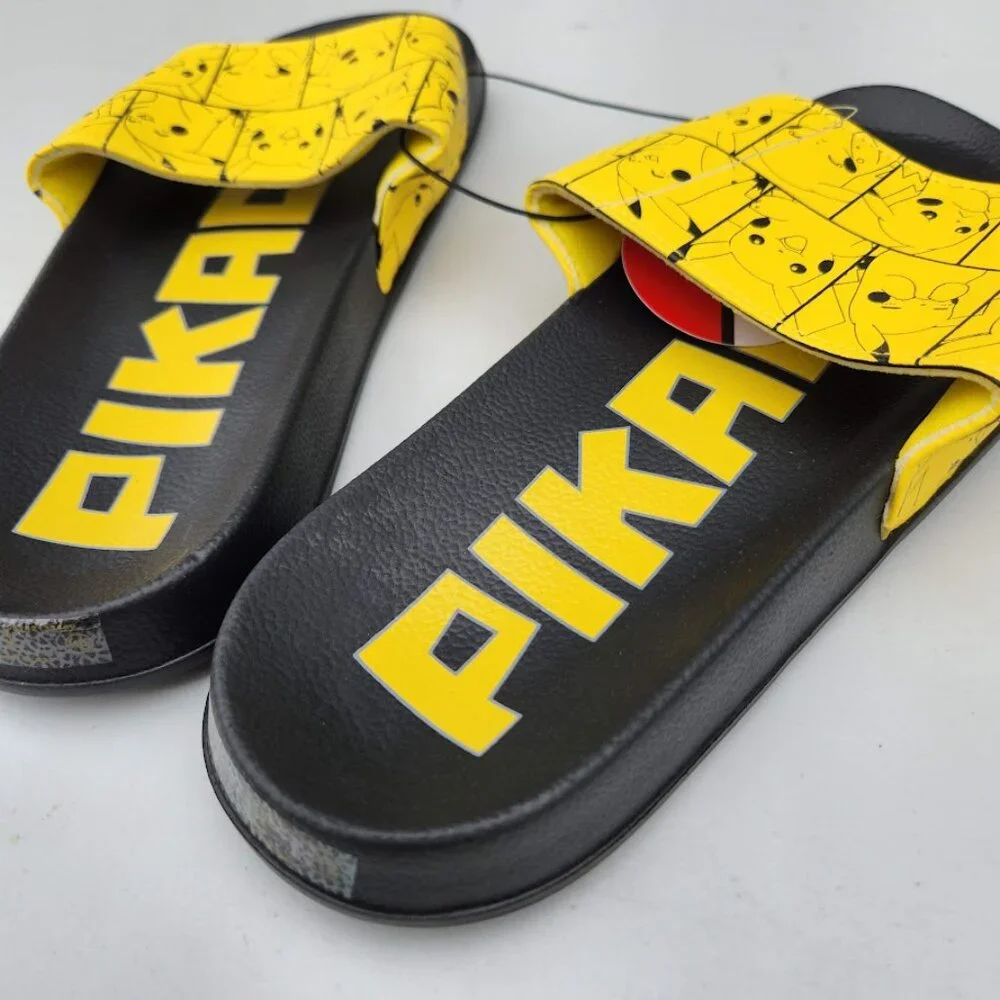 NEW Men's Size 7 Sandals Pikachu Pokemon Yellow Black NEW NWT Slides Pokémon Bra